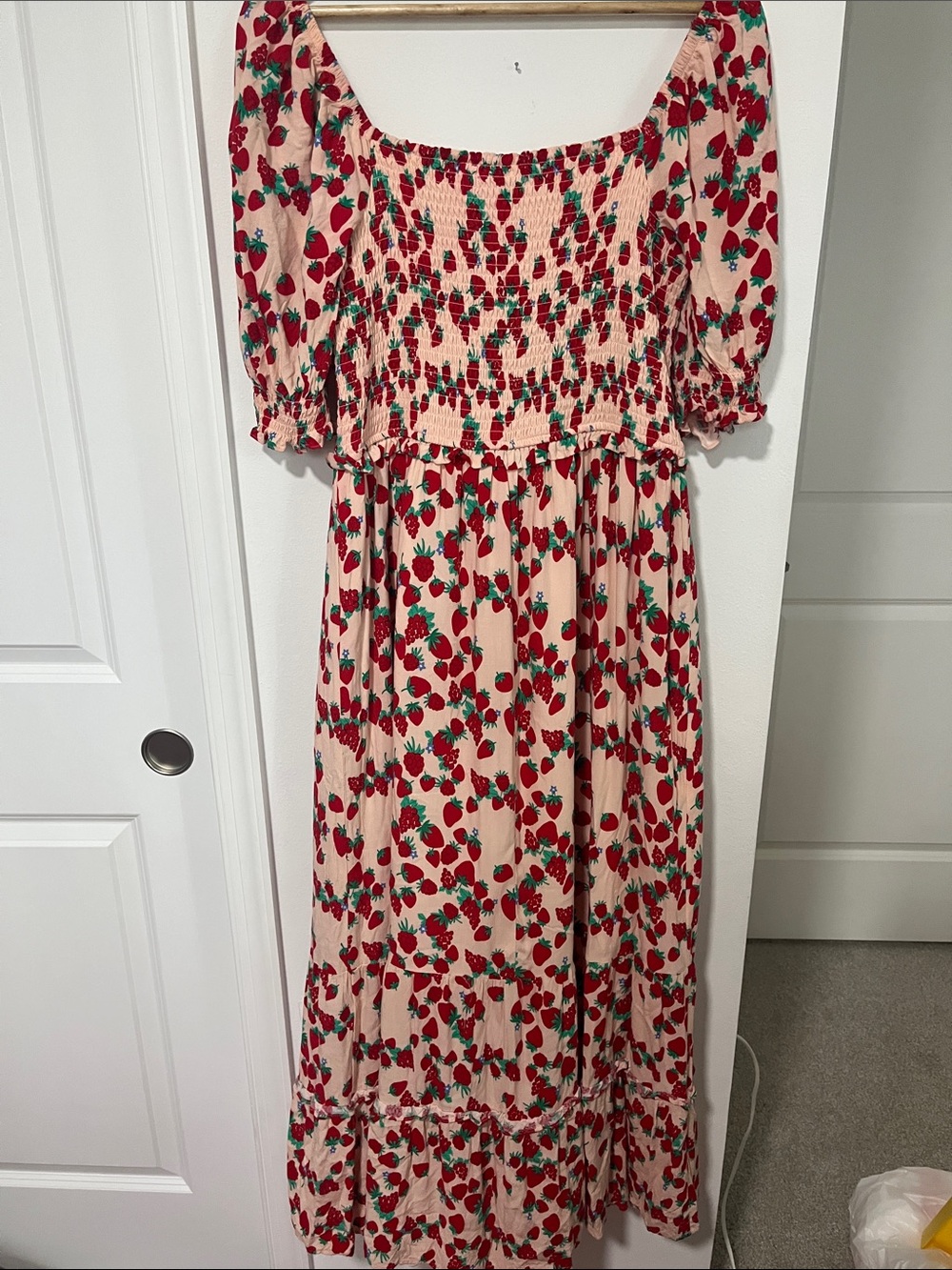 BETSEY JOHNSON Strawberry Feilds Challis Midi Dress (XL) Pearl Blush Raspberry - Picture 8 of 10